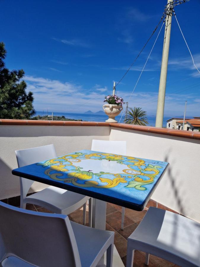 Villa Franci E Aurora House à Capo dʼOrlando Extérieur photo